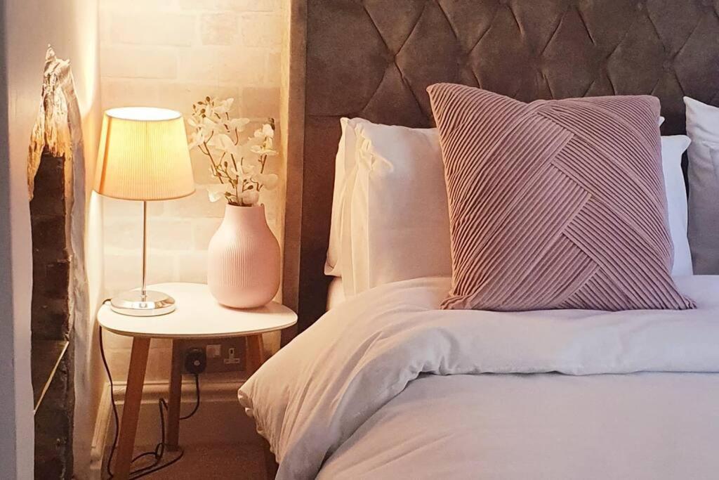 Villa Little Cosy Getaway - York Extérieur photo