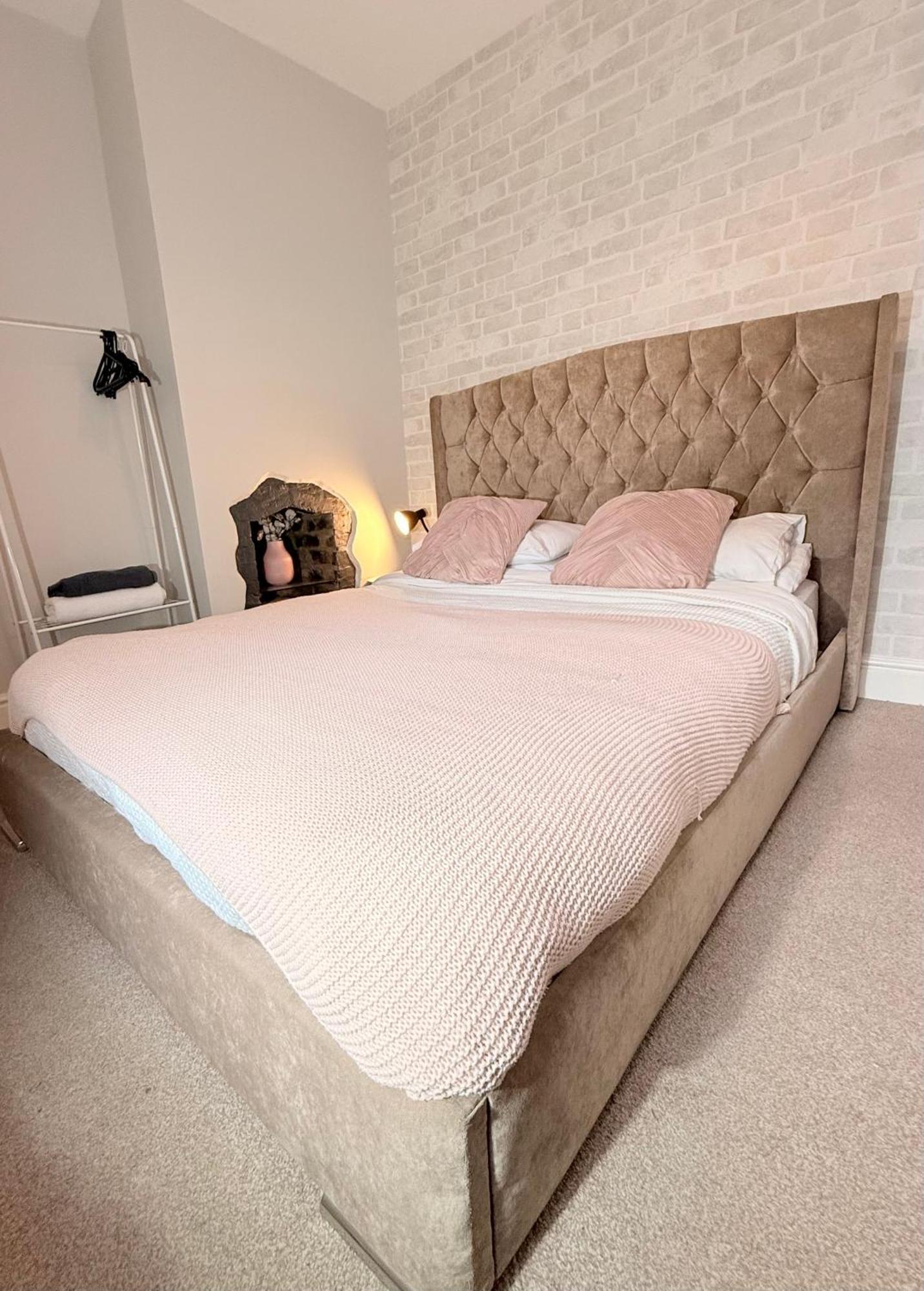 Villa Little Cosy Getaway - York Extérieur photo