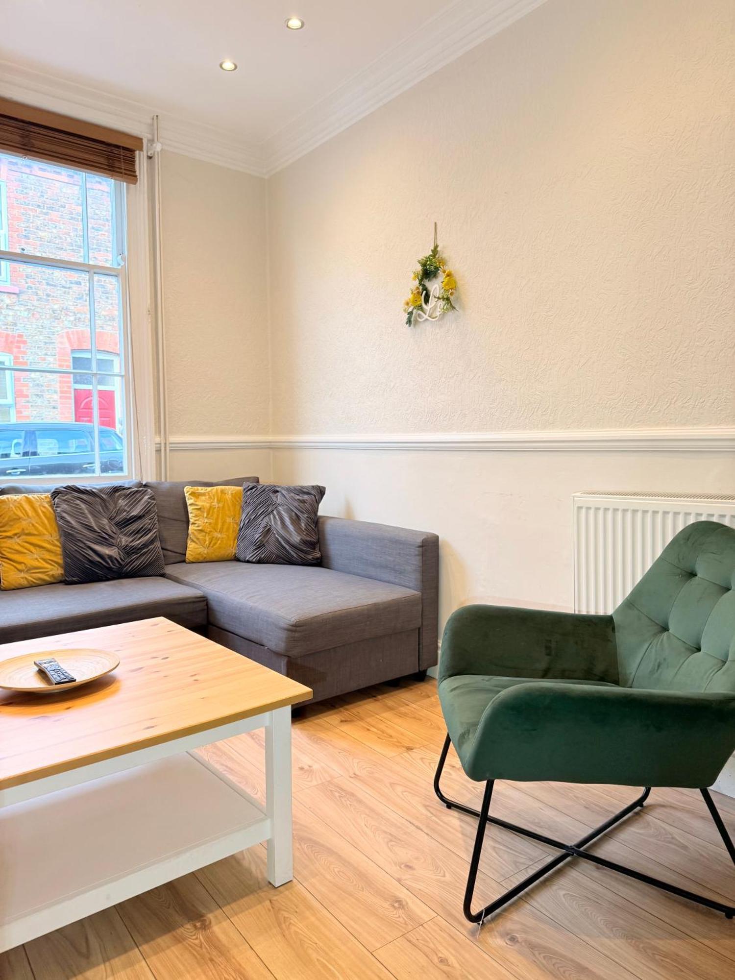 Villa Little Cosy Getaway - York Extérieur photo
